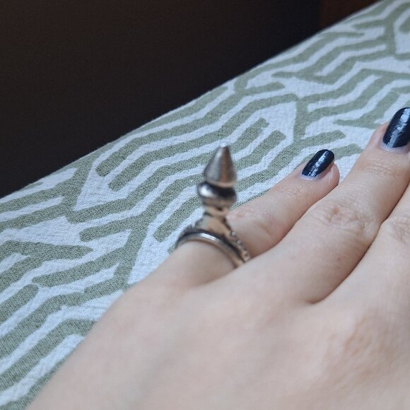 Silver ethnic ring - Picture 5 of 6